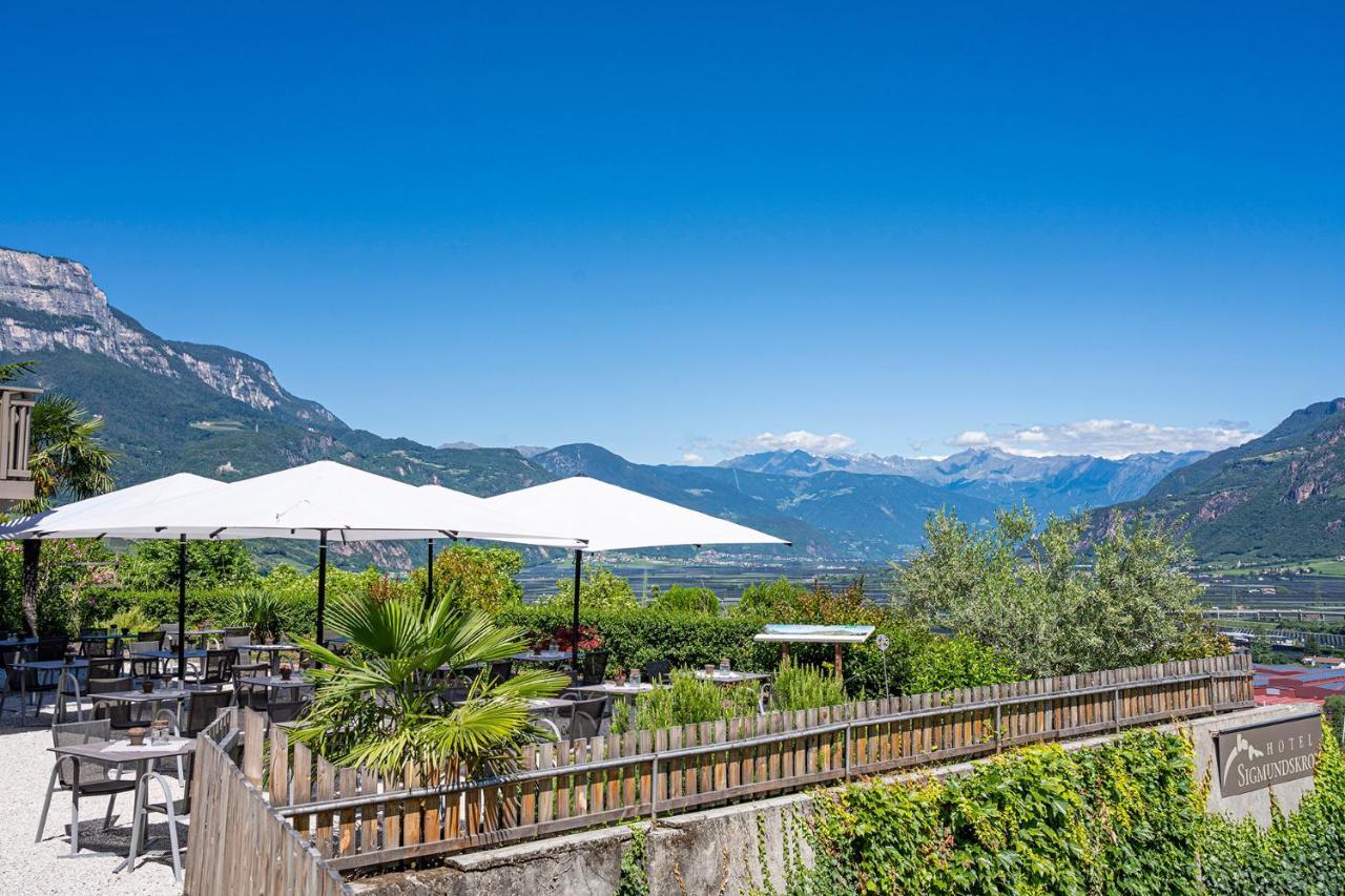 Hotel Sigmundskron Appiano Sulla Strada Del Vino Exterior foto